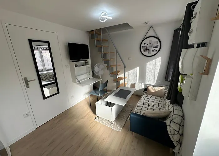 Belle Maison De Neuve Apartmán